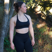 Cargar imagen en el visor de la galería, Motion Halter Bra