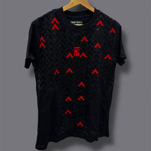 Cargar imagen en el visor de la galería, Strong Grip T - Black & Laser Red