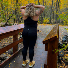 Load image into Gallery viewer, Nova Leggings - Jet Black