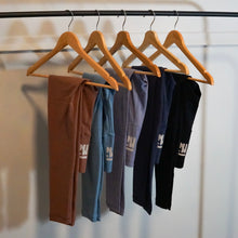 Cargar imagen en el visor de la galería, Leggings Balance - Violeta Azul Marino