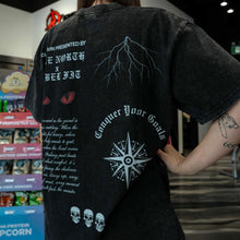 Cargar imagen en el visor de la galería, Graphic Oversized T - Eye of the Storm TN x Rebel