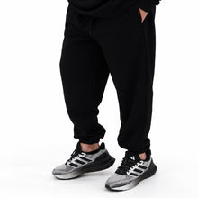 Cargar imagen en el visor de la galería, Cloud Fleece Sweatpants - Jet Black