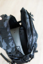 Cargar imagen en el visor de la galería, Mochila True X Rebel 45L