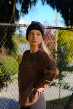 Cargar imagen en el visor de la galería, True North Crewneck