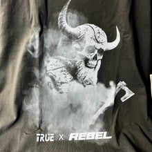 Cargar imagen en el visor de la galería, Camiseta extragrande True X Rebel - Gris oscuro