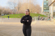 Cargar imagen en el visor de la galería, Aurora 1/4 Zip Pullover - Jet Black