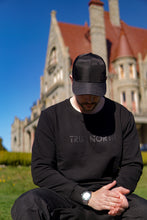 Cargar imagen en el visor de la galería, True North Crewneck