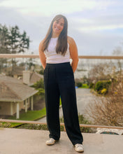 Cargar imagen en el visor de la galería, Move & Flow Straight Leg Trousers - Jet Black