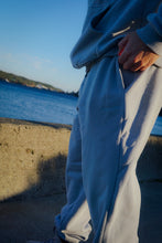 Load image into Gallery viewer, Cloud Fleece Sweatpants - Polar Grey