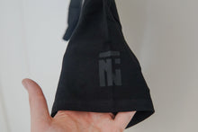 Cargar imagen en el visor de la galería, Camiseta Wolf Meet Performance de edición limitada - Blackout