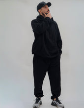Cargar imagen en el visor de la galería, Cloud Fleece Hoodie - Jet Black