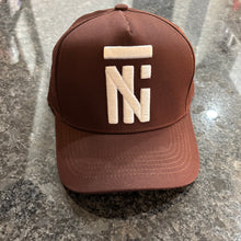 Cargar imagen en el visor de la galería, TN Bold Snapback - Espresso