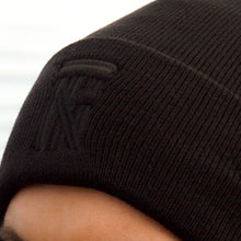 Cargar imagen en el visor de la galería, Toque de emblema opaco