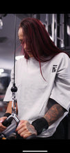 Cargar imagen en el visor de la galería, Camiseta extragrande Synergy - Gris hueso