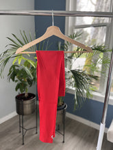 Cargar imagen en el visor de la galería, Leggings sin costuras Elevate - Rojo Ferrari