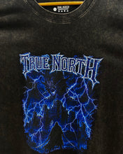 Cargar imagen en el visor de la galería, Thunder Dragon Graphic Oversized T
