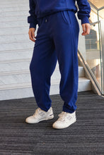 Cargar imagen en el visor de la galería, Cloud Fleece Wide Sweatpants - Midnight Navy
