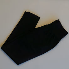 Load image into Gallery viewer, Motion Leggings
