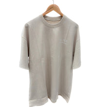 Cargar imagen en el visor de la galería, Signature Oversized T - Washed French Vanilla
